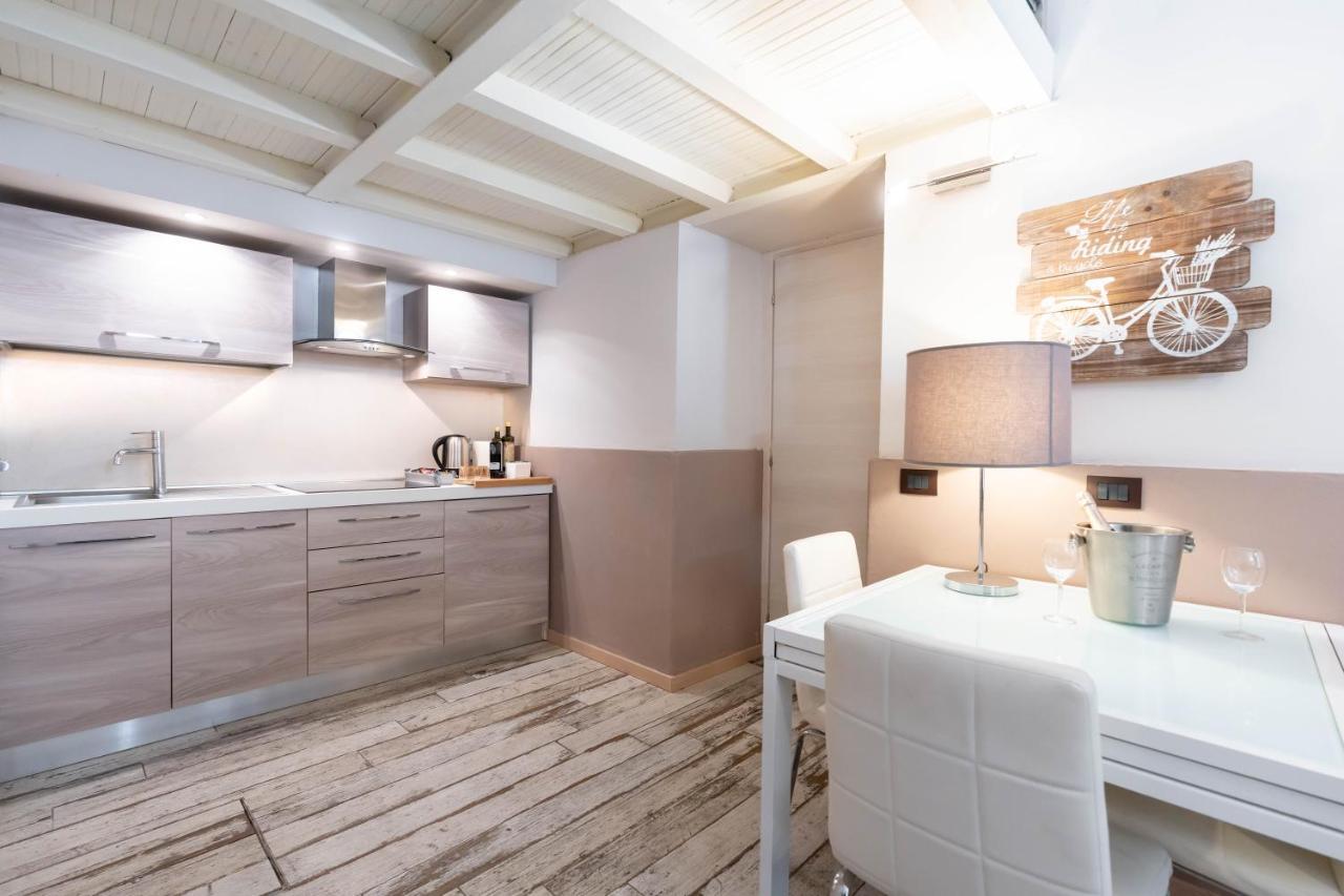 Romeo And Juliet Apartments Verona Exterior photo